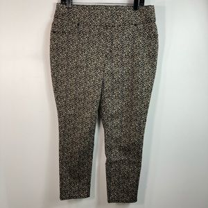 Chicos M Animal Print Ankle Crop High Waist  Pants